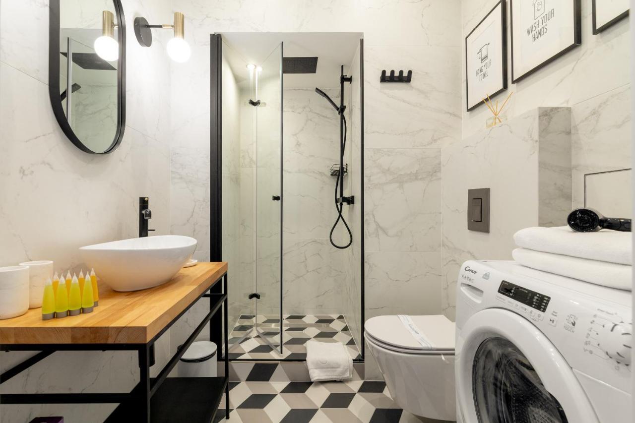 Metro Politechnika Cosy Apartment วอร์ซอ ภายนอก รูปภาพ